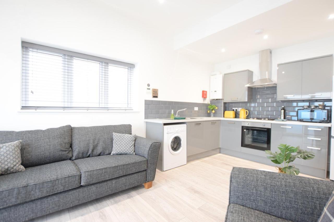 Stylish City Centre Apartments Линкълн Екстериор снимка