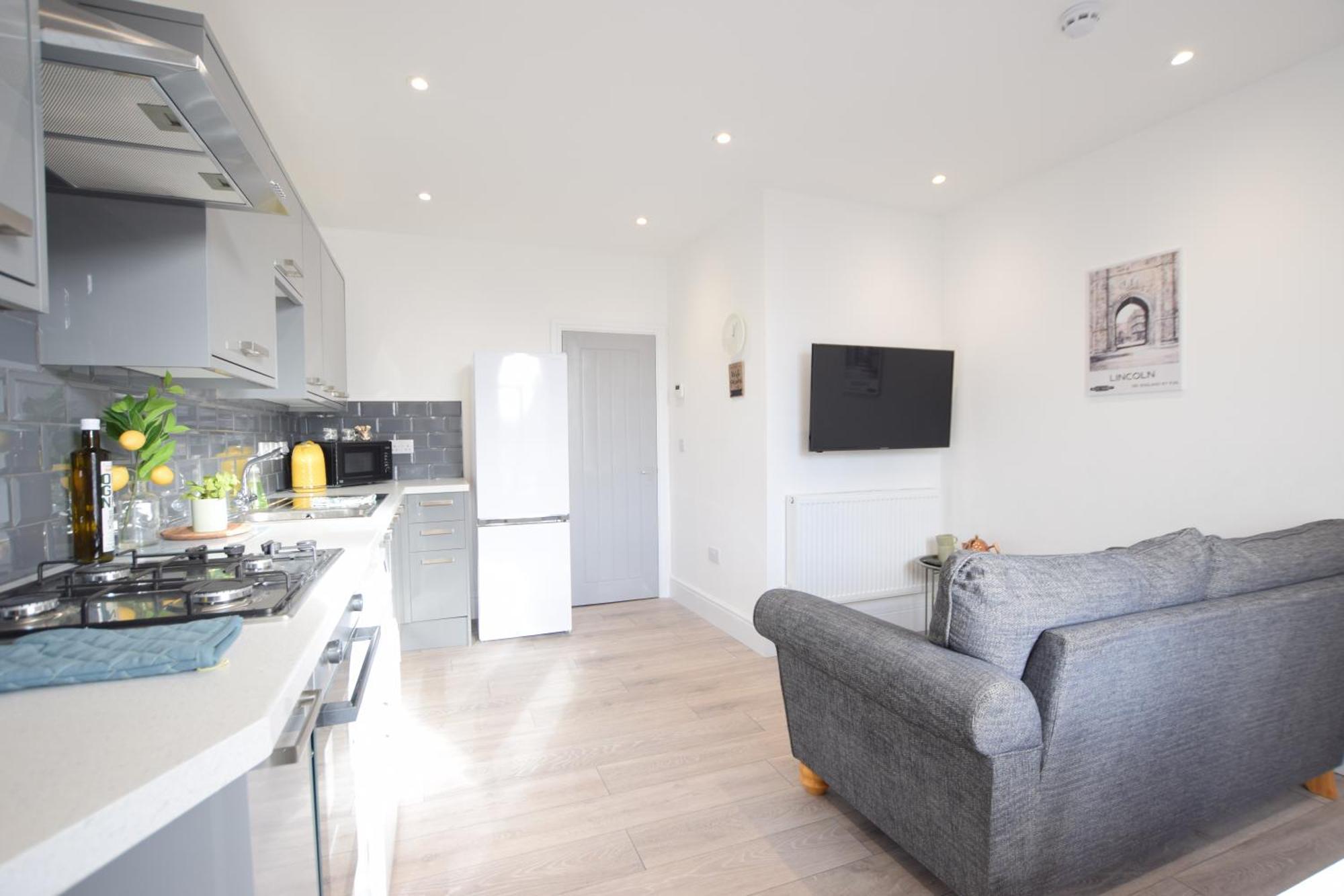 Stylish City Centre Apartments Линкълн Екстериор снимка